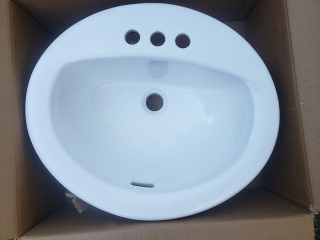 Bathroom sink
