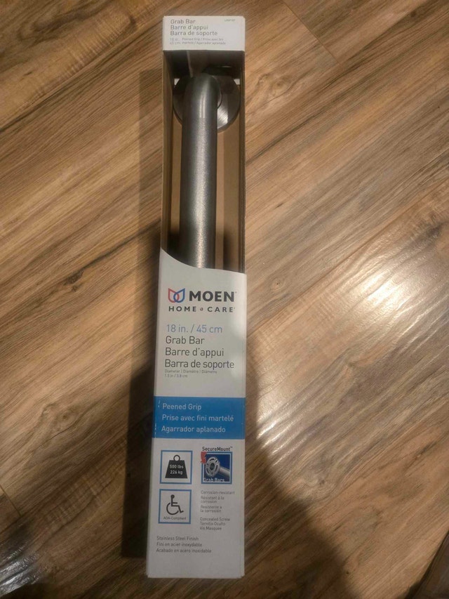 Moen Grab bar 18 inch