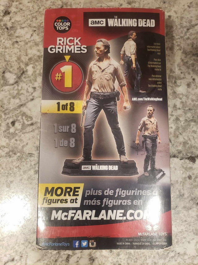 AMC The Walking Dead Rick Grimes figure - photo 2