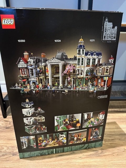 Lego 11371 - Shopping Street - BNIB - photo 2