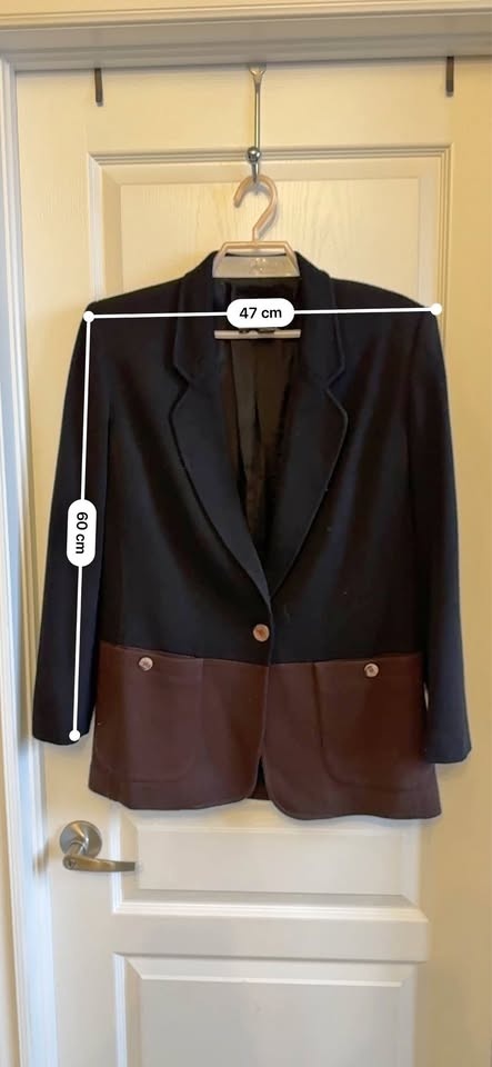 Women’s Blazer -S/M