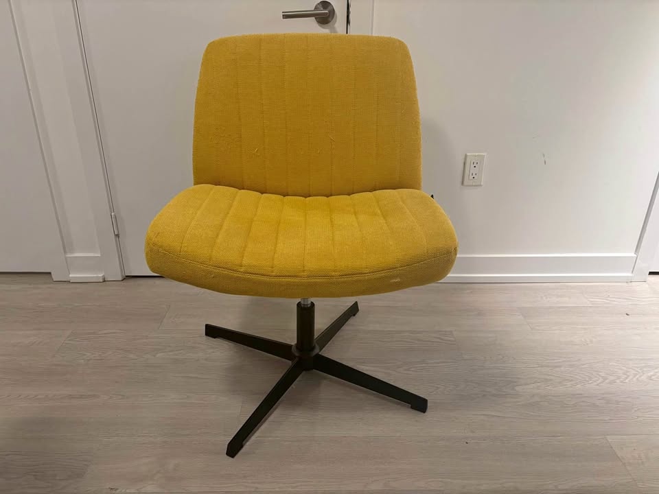Armless Swivel Office Chair