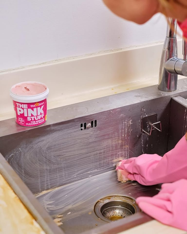 The Pink Stuff - The Miracle All Purpose Cleaning Paste - photo 2