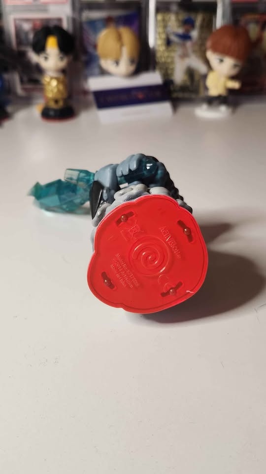 Skylanders Trap Team Thunderbolt (Air Element) Tested - photo 5
