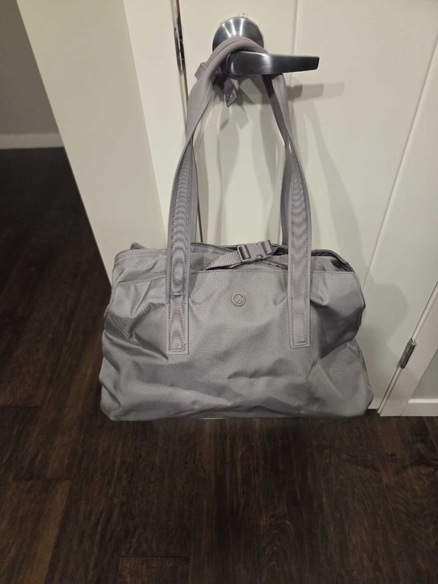 Lululemon Violet Nylon Duffle Bag - Gym/Travel - Good Condition!