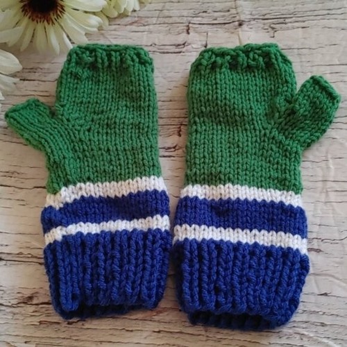 Hand-Knit Blue and Green Fingerless Mittens - photo 5