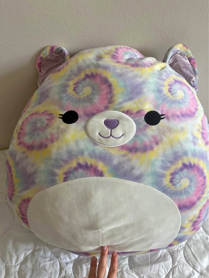 Squishmallows 20" Jonessa the Bear Plush