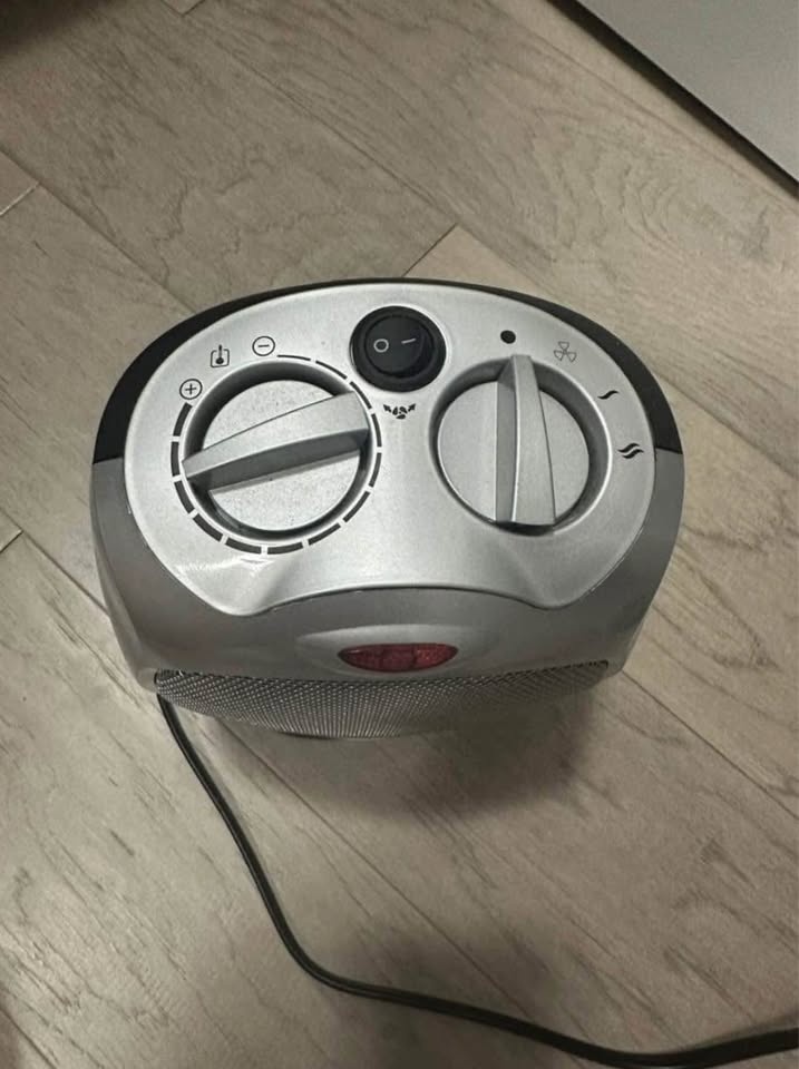 Ceramic Personal Heater with Adjustable Thermostat - photo 2