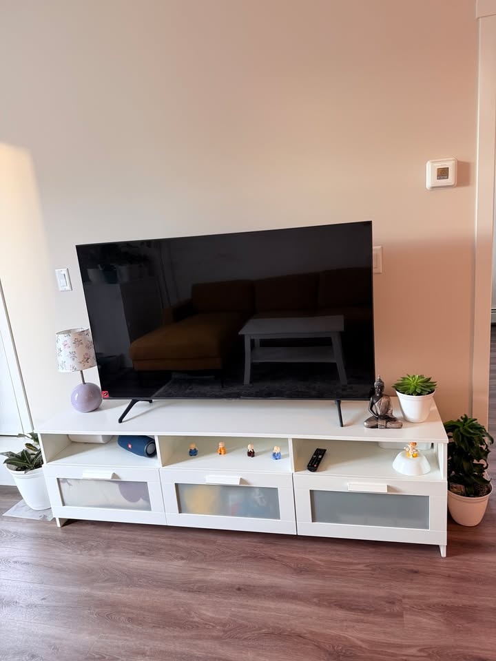 TV bench/ TV stand, white (TV not included) - photo 2
