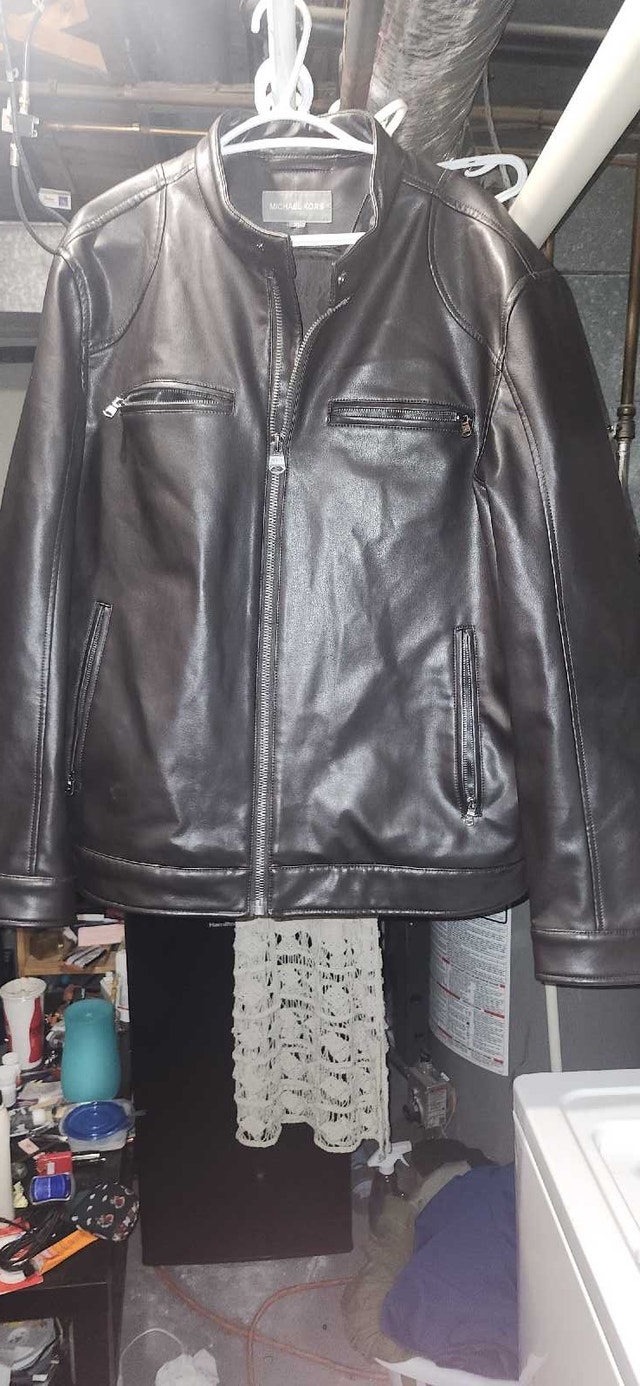 Mens xl micheal kors jacket
