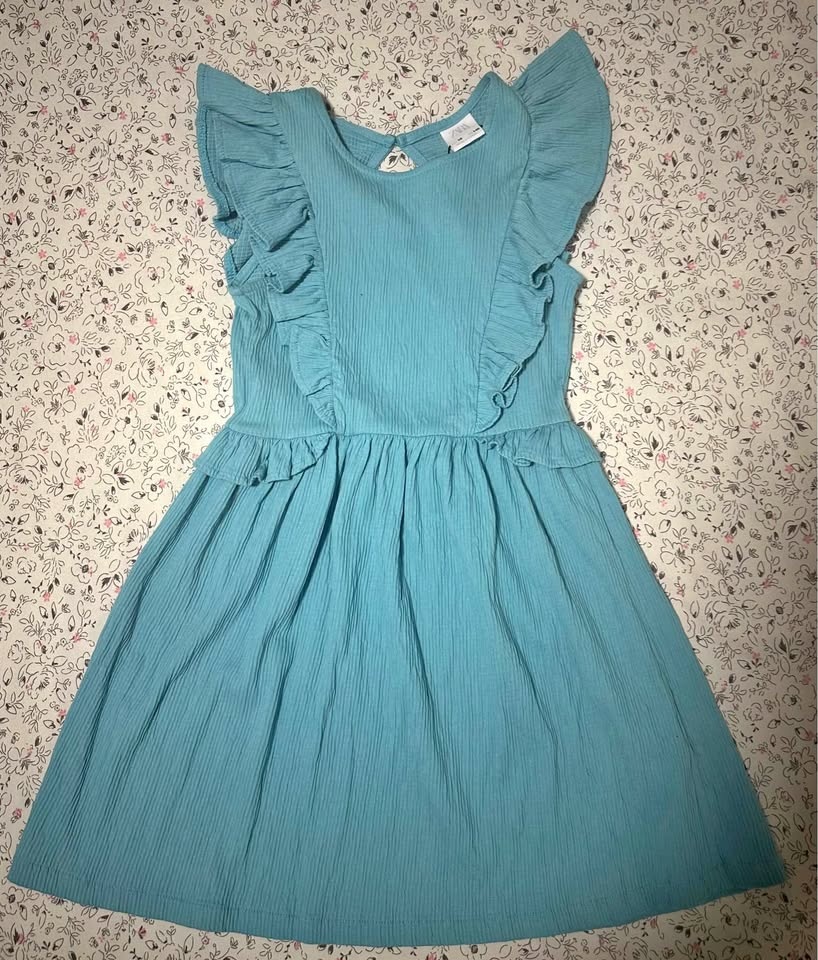 Zara Girls Kids Baby Fly sleeve.