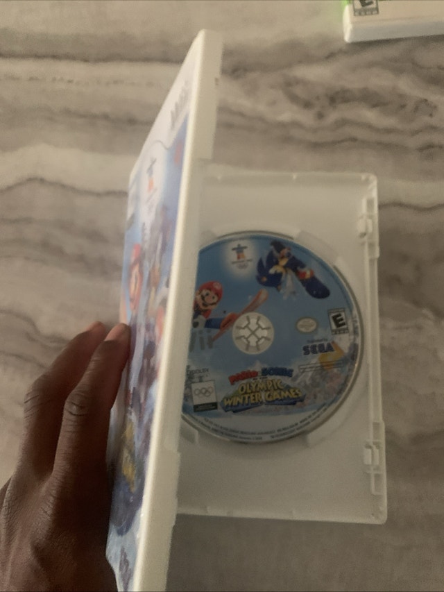 Nintendo Wii Mario and sonic in the Olympic winter games - photo 4