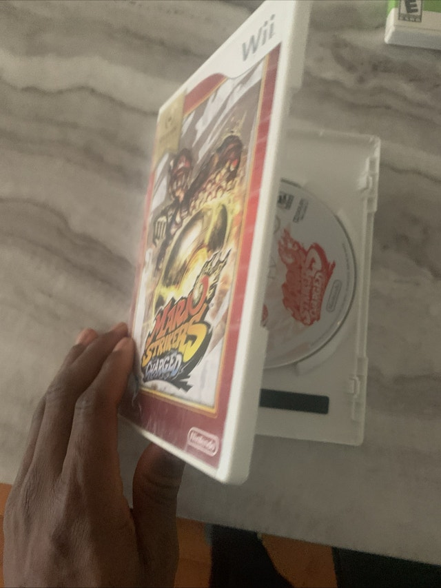 Nintendo Wii Mario Strikers Charged Game - photo 4