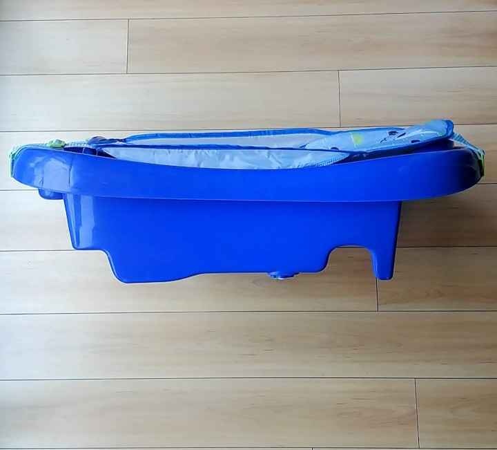 Baby infant newborn to toddler bathtub West End Downtown - photo 2