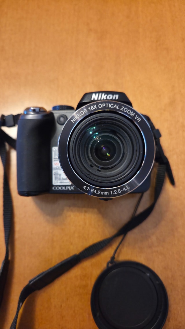 Nikon Coolpix P80 Camera - photo 2