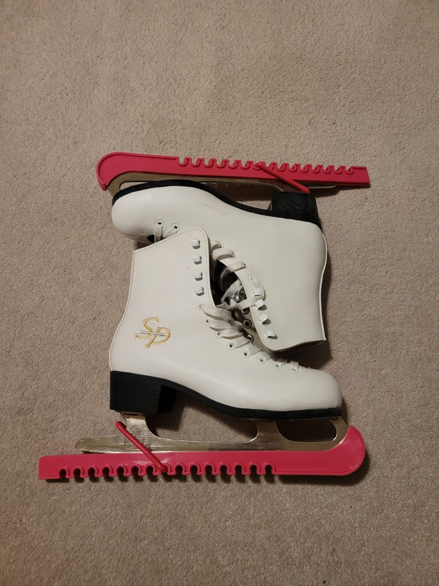 CCM Jamie Sale & David Pelletier Figure Skates
