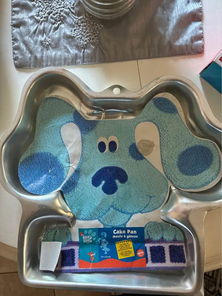Retro cake tin new Blues clues thumbnail