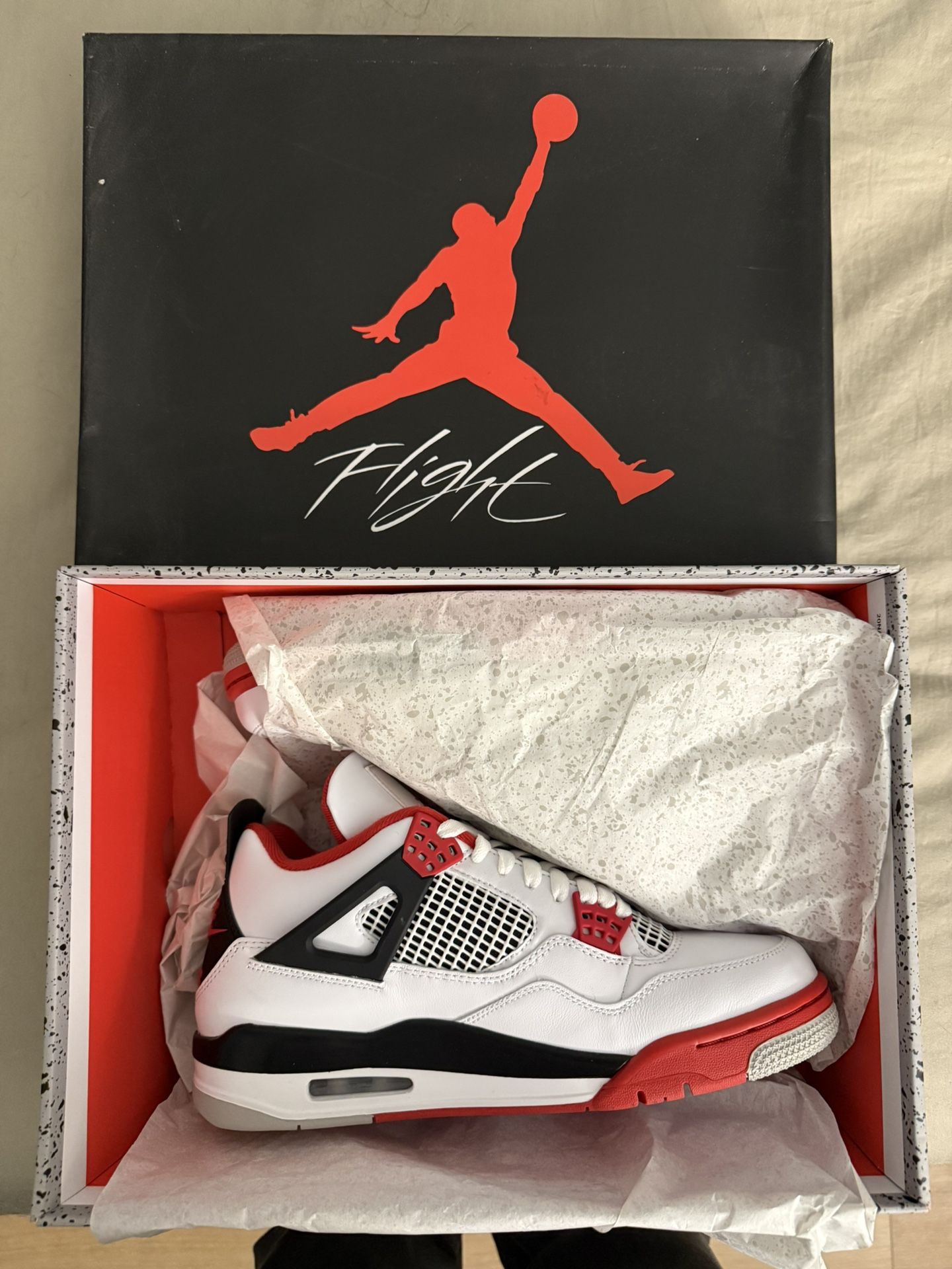 Jordan 4 Retro OG Mid Fire Red (2020) Sz 9.5/11