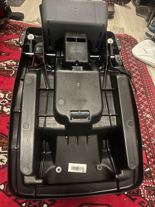 Evenflo Litemax SafeMax Base - photo 3