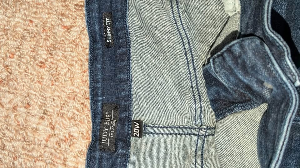 Plus size Denim closet clear out - photo 2