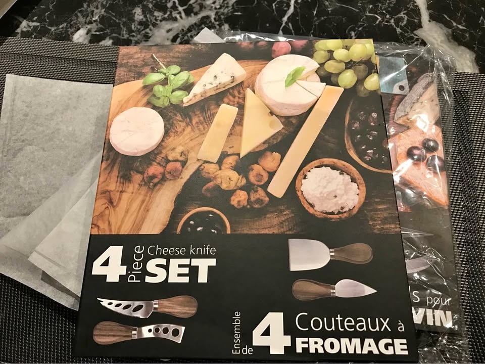 4Piece Cheese Knife sets - 10 for each set ( present )