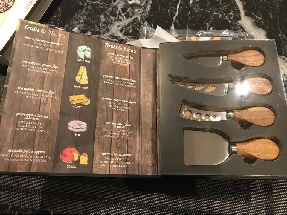 4Piece Cheese Knife sets - 10 for each set ( present ) - photo 2