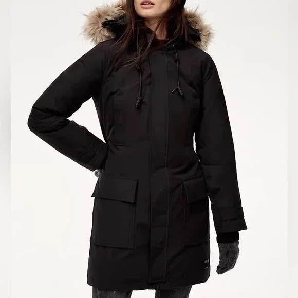 Aritzia TNA Bancroft Vegan Parka - Size Small | Black