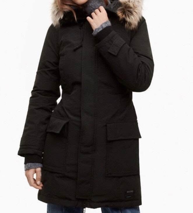 Aritzia TNA Bancroft Vegan Parka - Size Small | Black - photo 3