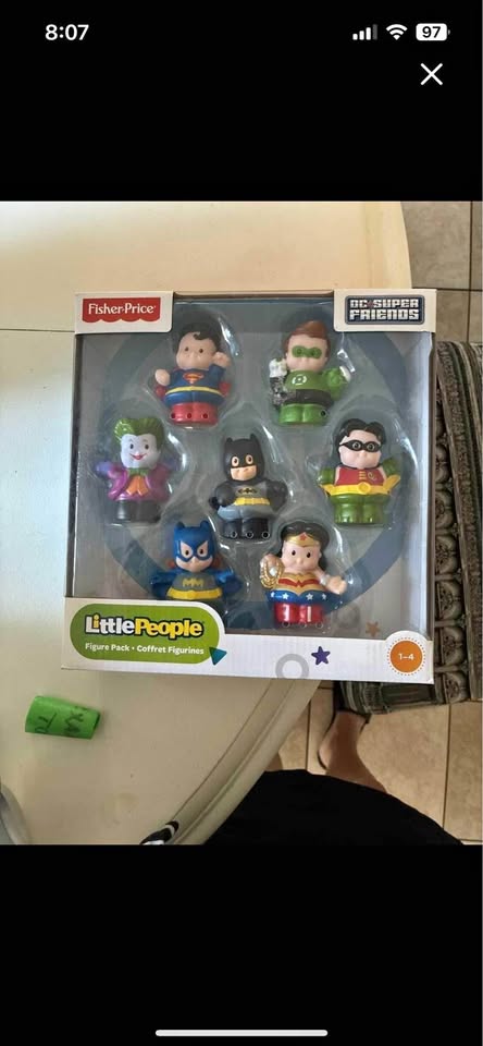 Brand new Fisher Price Little People