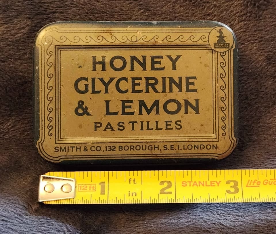 Antique Smith & Co. London Pastilles Tin - photo 4