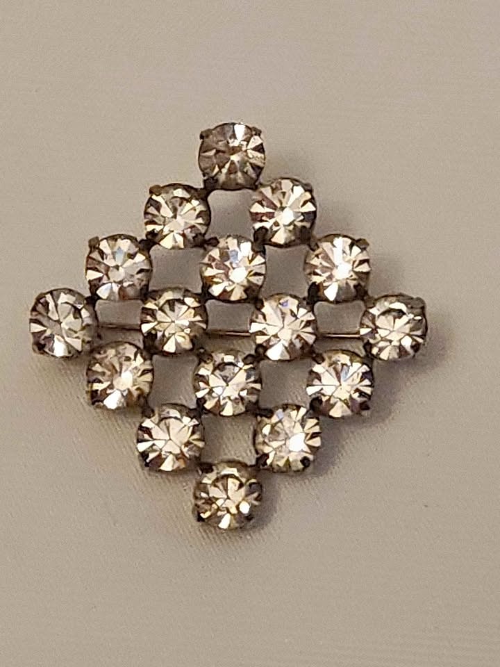Vintage Square/ Diamond Shaped Brooch
