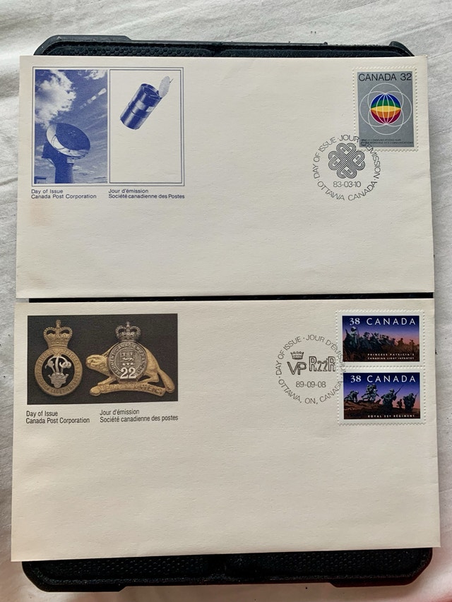 22 First Day Issue Stamps - photo 4