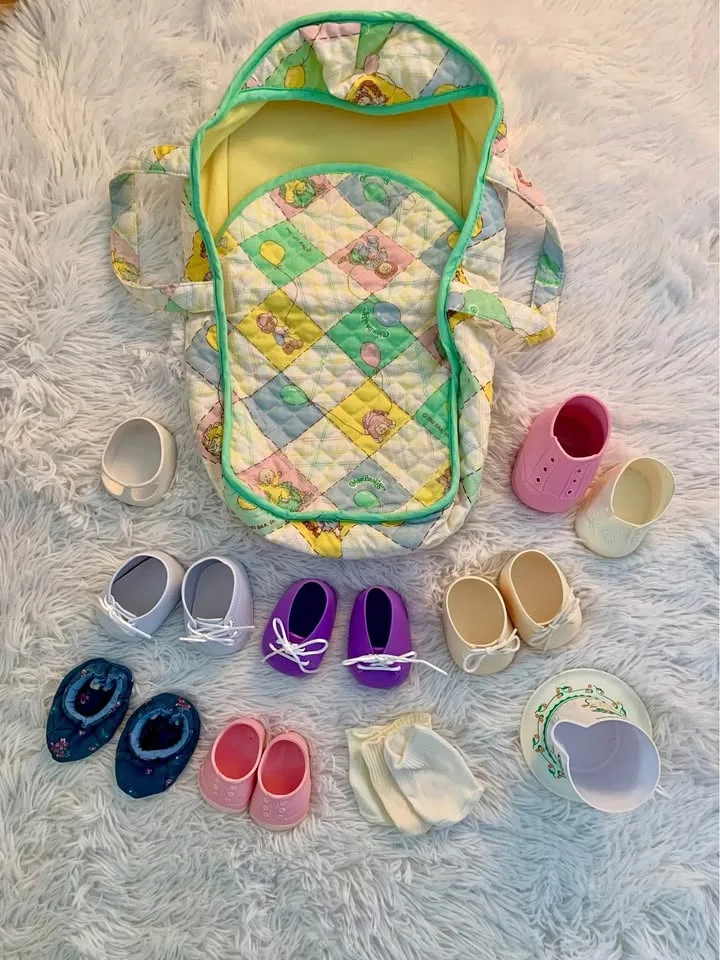 Vintage Cabbage Patch Kid Shoes thumbnail