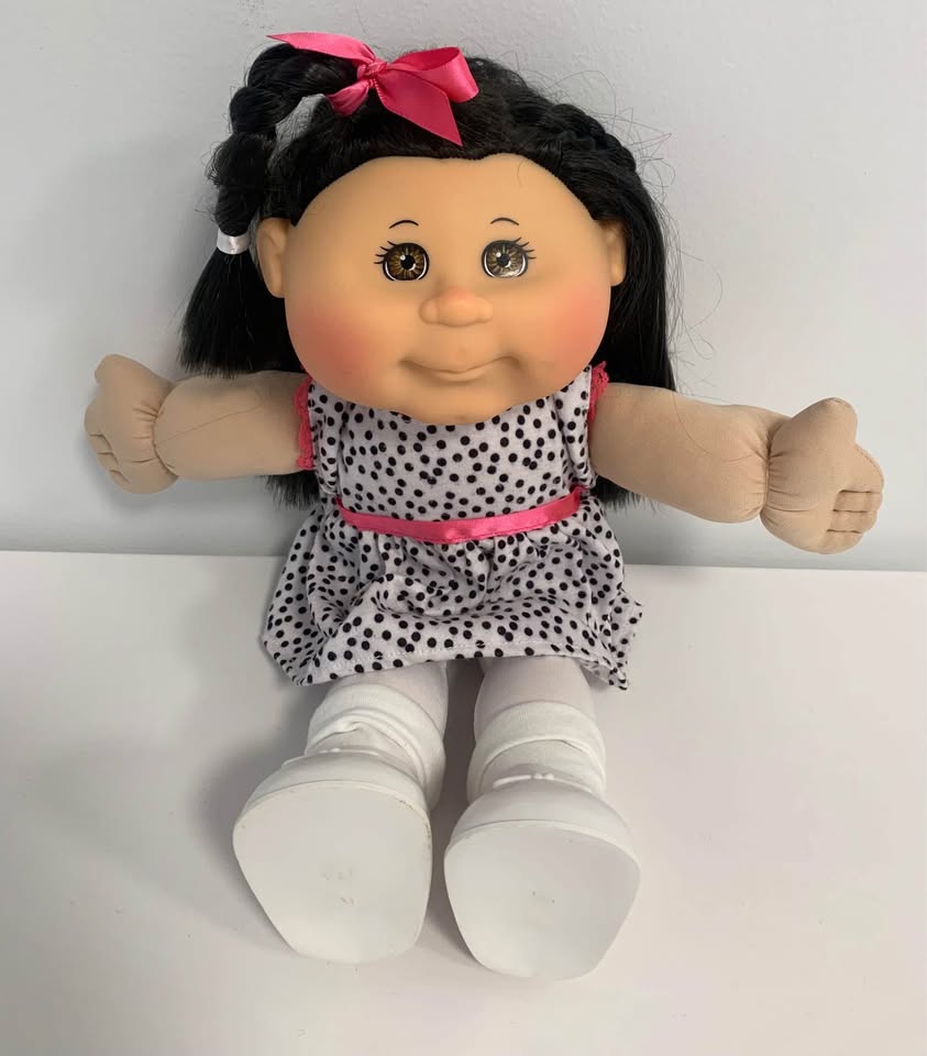 Collectible Sparkle Cabbage Patch Doll - photo 2