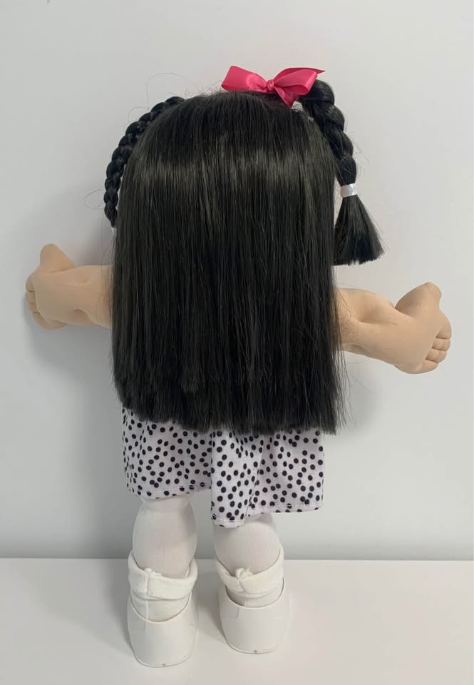 Collectible Sparkle Cabbage Patch Doll - photo 3