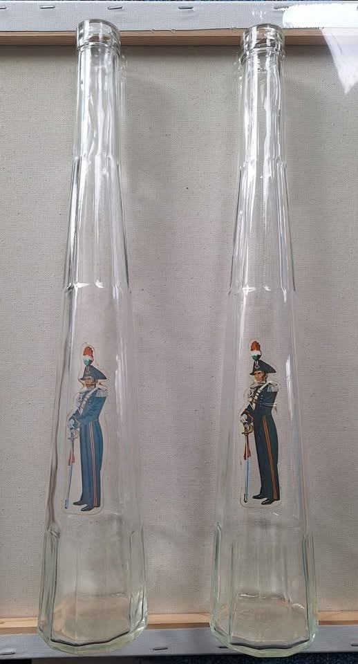 Vintage Liqueur Bottle - photo 2