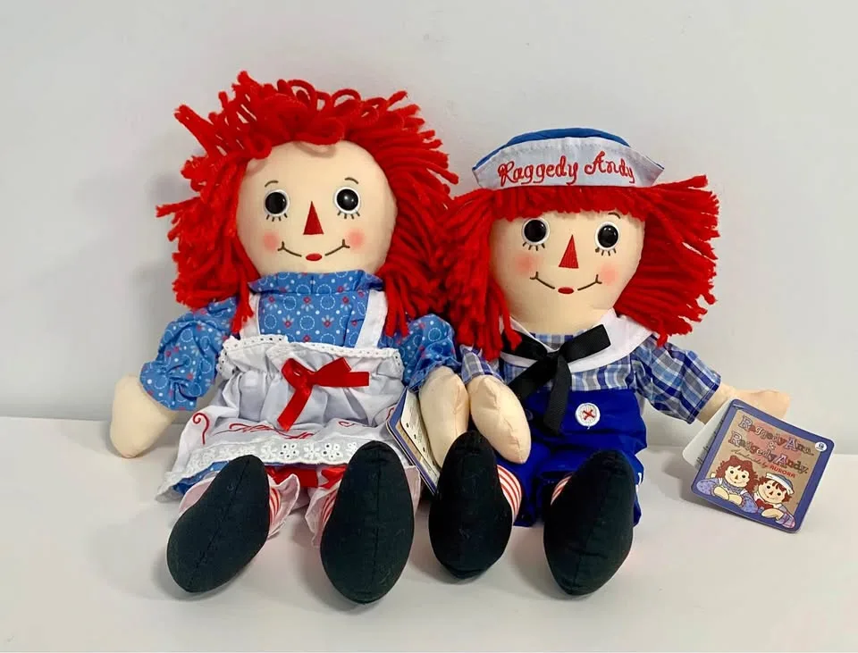 Collectibles Vintage Raggedy Ann & Andy Dolls Set thumbnail