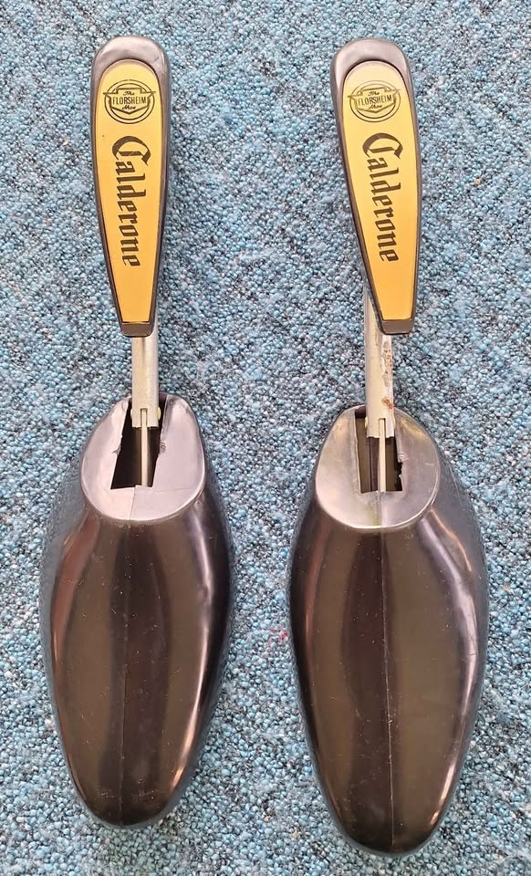 Vintage Shoe Inserts / Stretchers - photo 4