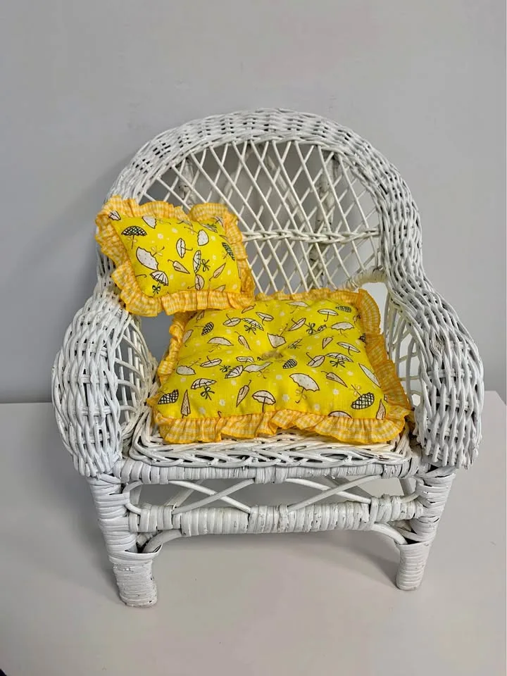 Wicker Chair thumbnail
