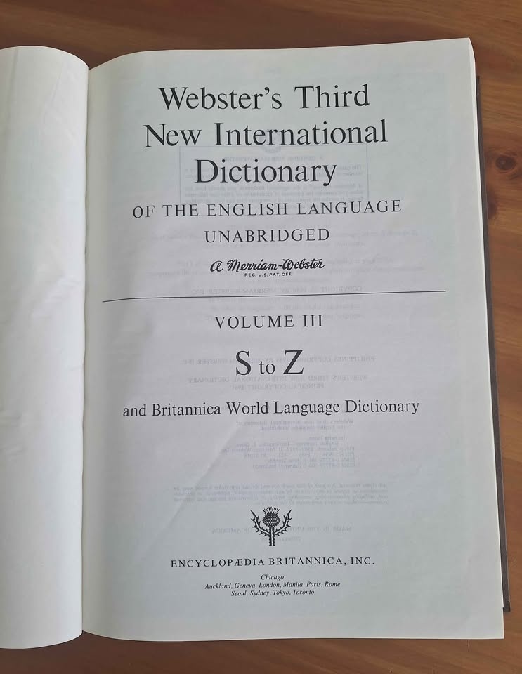 Webster's Third New International Dictionary - photo 5