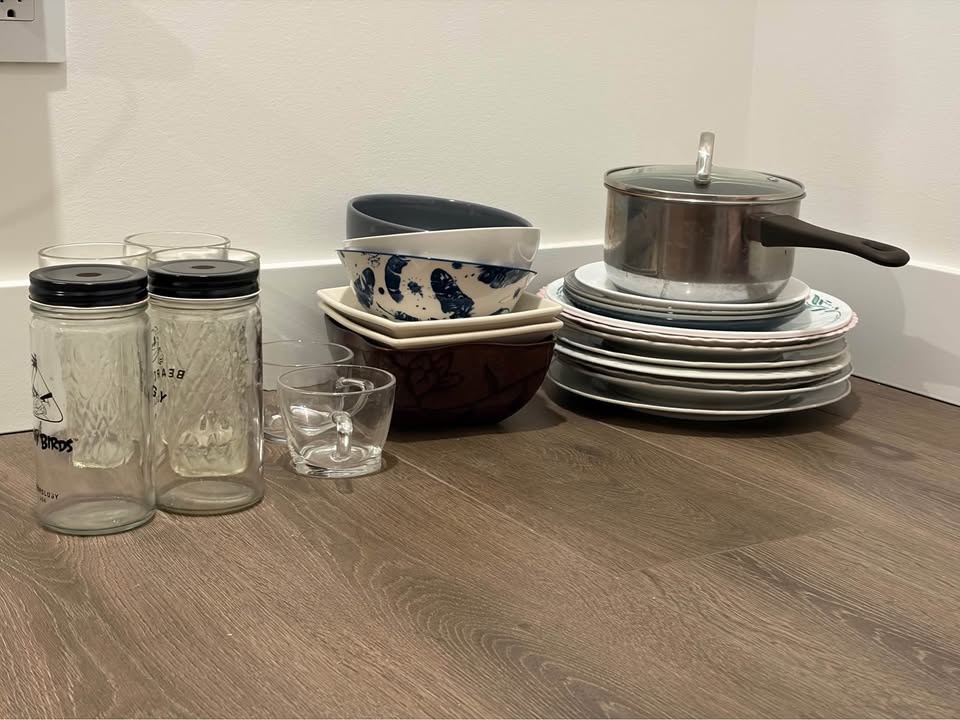PICK ASAP Kitchenware, bowls, plates, glasses, pots MOVING - photo 2