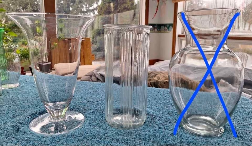 Assorted Vases - photo 3