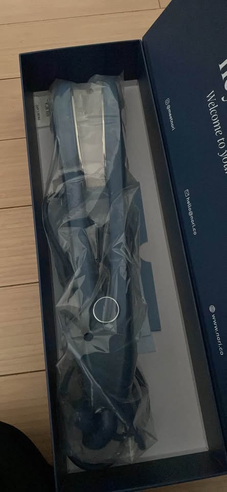 Like new Nori handheld steam iron - photo 2