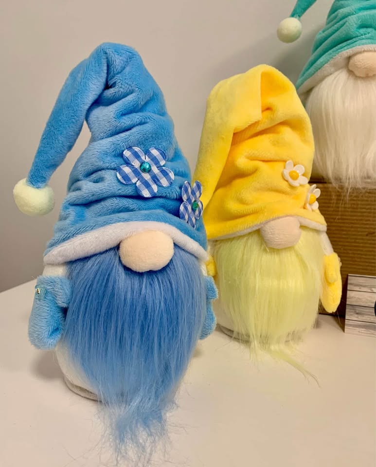 Scandinavian Handcrafted Gnomes - photo 3