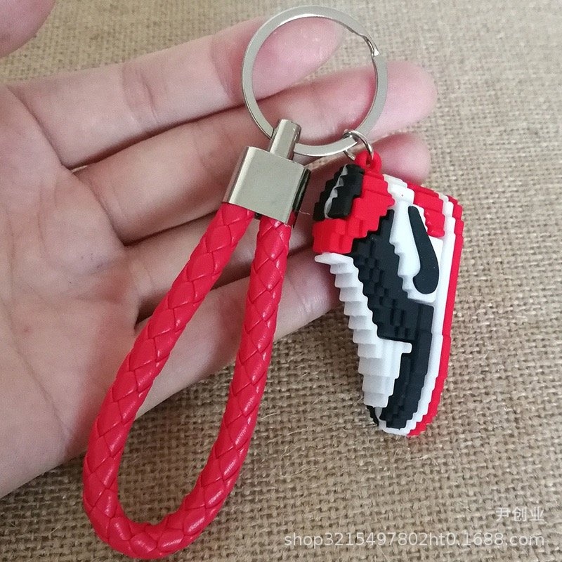 2 PIECES CUTE LITTLE SHOES KEYCHAINS - photo 2