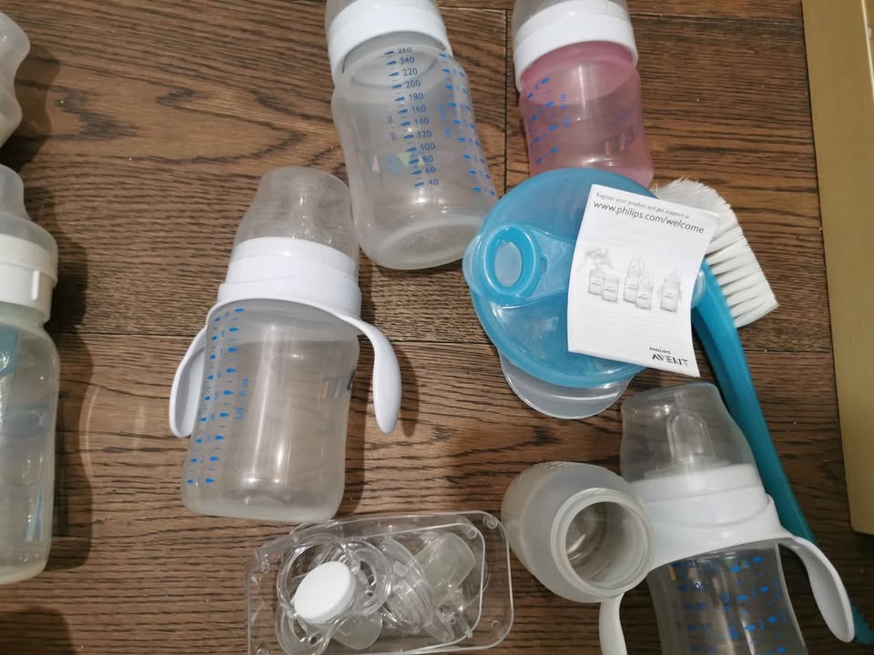 New Dr. Brown, Medela Milk Bottles with Philips Avent Natural Bo - photo 5