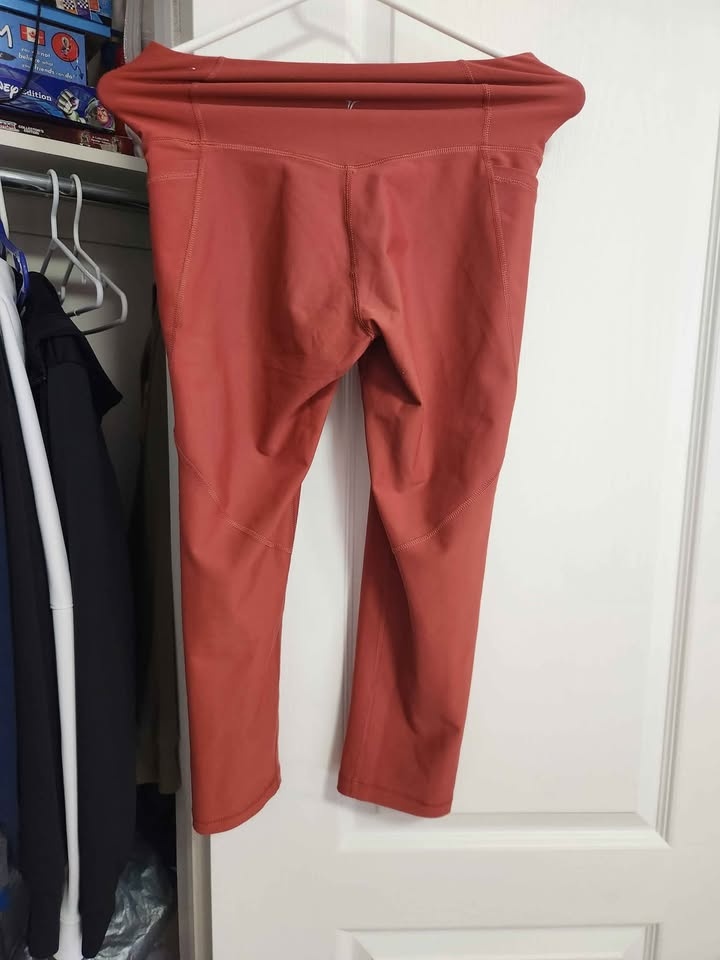 Old Navy Women’s High-Waisted Active Leggings – Rust - photo 2