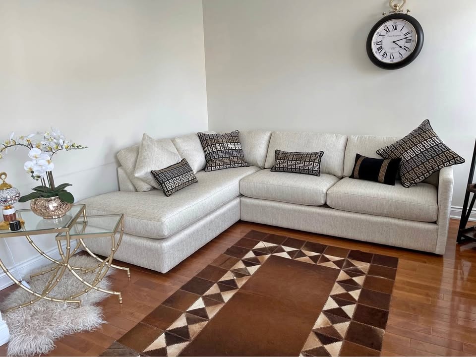 Zilli Home Interiors Modern Sectional Sofa