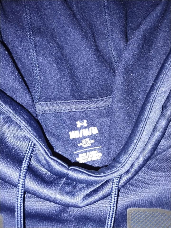 Under Armour Hoodie - photo 3