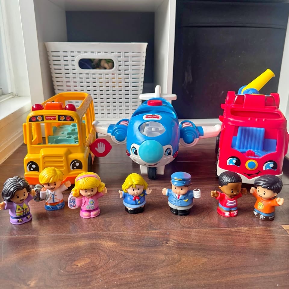 Fisher-Price Little People Vehicles - Sounds Work